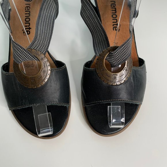 Remonte Medallion Stretch Strap Heeled Sandal - Picture 2 of 11
